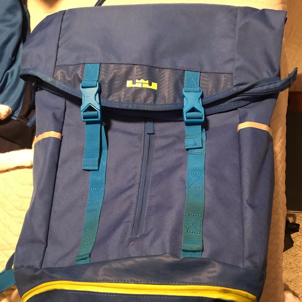 NIKE LeBron James Ambassador Backpack